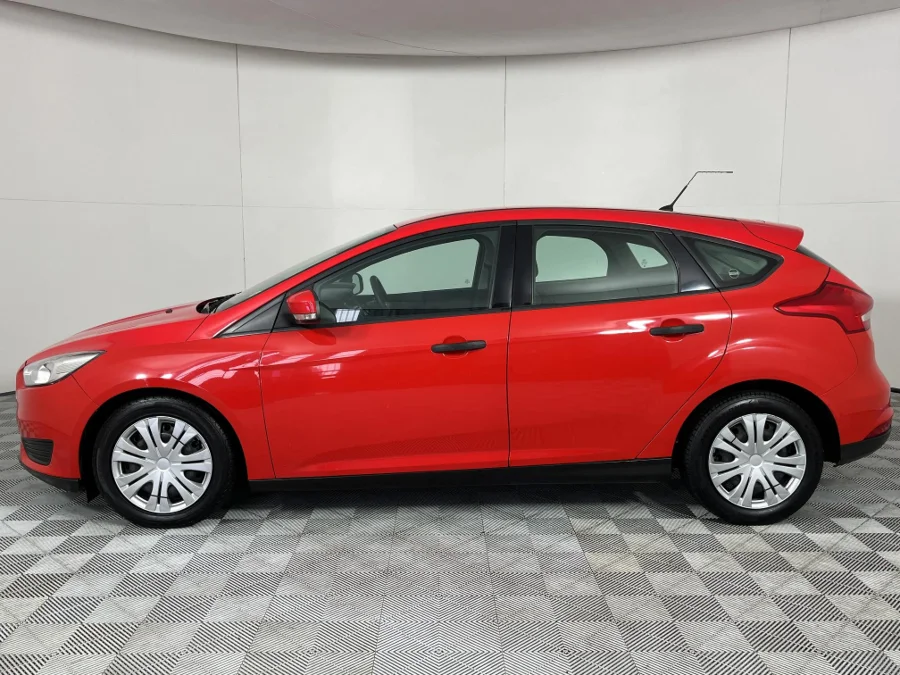 Used 2015 Ford Focus hatch 1.0T Ambiente - WeBuyCars Mbombela Used 2015 Ford Focus hatch 1.0T Ambiente - WeBuyCars Mbombela