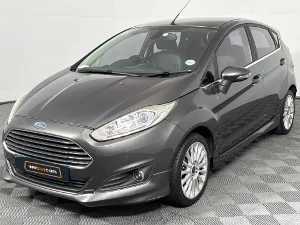 Used 2017 Ford Fiesta 5-door 1.0T Titanium auto
