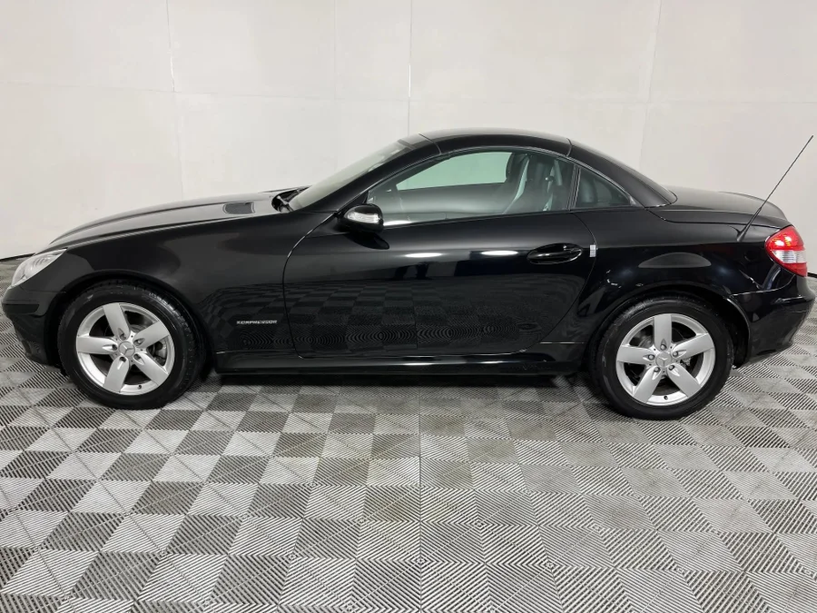 Used 2007 Mercedes-Benz SLK SLK200 Kompressor - WeBuyCars The Dome Used 2007 Mercedes-Benz SLK SLK200 Kompressor - WeBuyCars The Dome