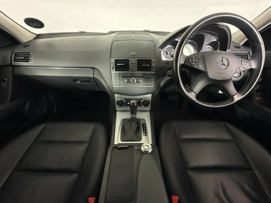 Used 2010 Mercedes-Benz C-Class C180CGI Avantgarde - WeBuyCars Riverhorse Used 2010 Mercedes-Benz C-Class C180CGI Avantgarde - WeBuyCars Riverhorse
