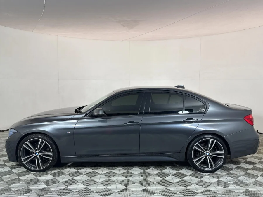 Used 2017 BMW 3 Series 330i M Sport sports-auto - WeBuyCars JHB South Used 2017 BMW 3 Series 330i M Sport sports-auto - WeBuyCars JHB South