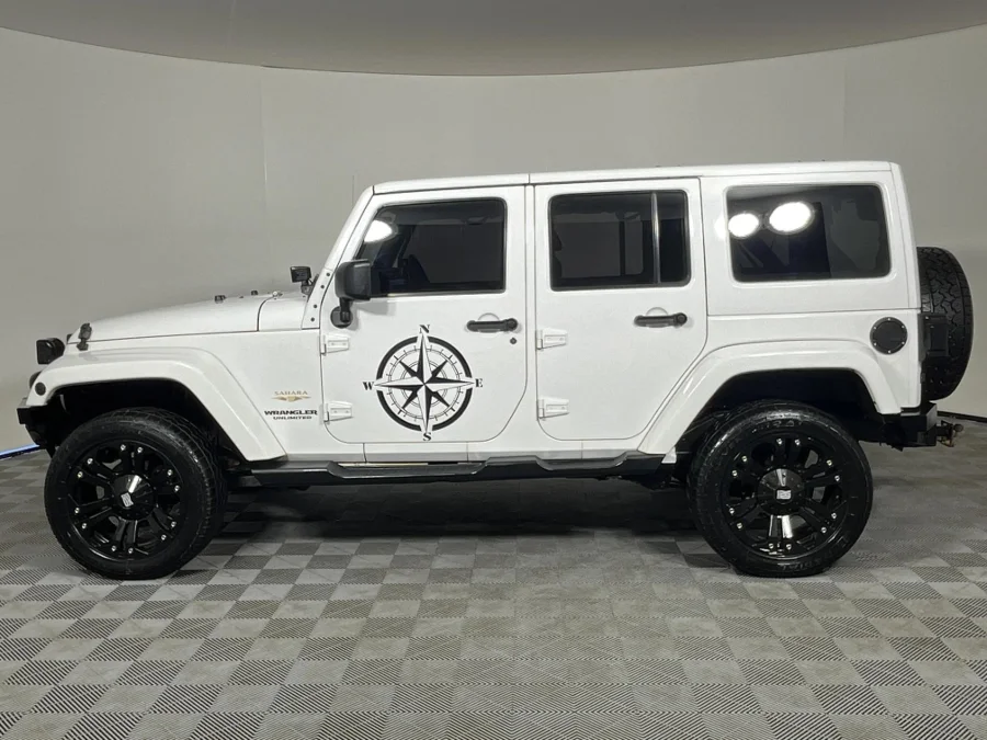 Used 2013 Jeep Wrangler Unlimited 2.8CRD Altitude - WeBuyCars  Witbank