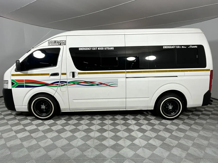 Used 2025 Foton Asambe 2.4i taxi 16-seater - WeBuyCars Lansdowne Used 2025 Foton Asambe 2.4i taxi 16-seater - WeBuyCars Lansdowne