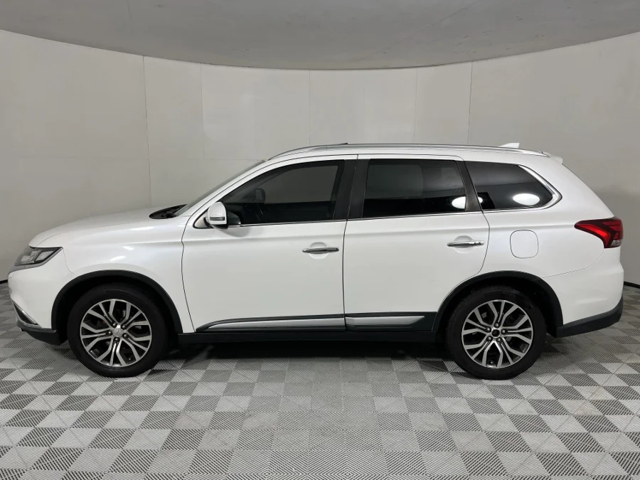 Used 2018 Mitsubishi Outlander 2.4 GLS Exceed - WeBuyCars Gqeberha Used 2018 Mitsubishi Outlander 2.4 GLS Exceed - WeBuyCars Gqeberha