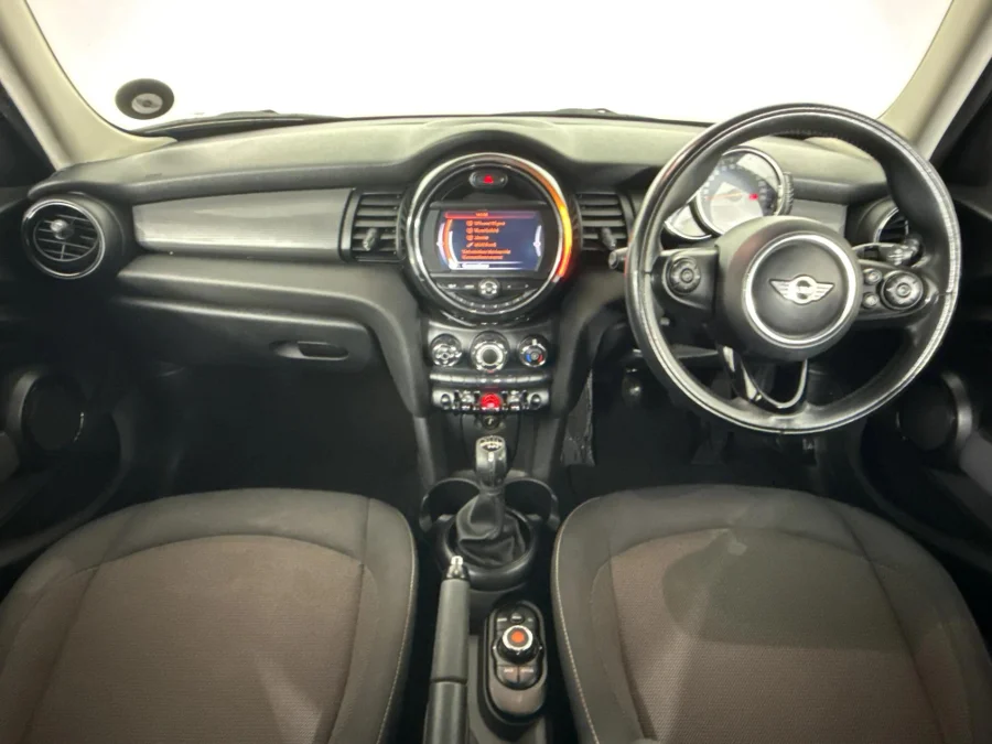Used 2016 MINI Hatch Cooper Hatch 3-door Seven 7 - WeBuyCars George