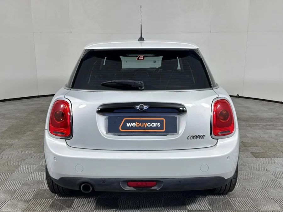 Preloaded Image 15