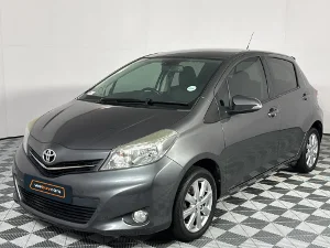 Used 2012 Toyota Yaris 5-door 1.3 XS
