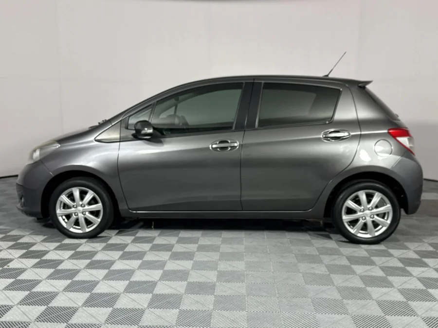 Used 2012 Toyota Yaris 5-door 1.3 XS - WeBuyCars Brackenfell Cape Town Used 2012 Toyota Yaris 5-door 1.3 XS - WeBuyCars Brackenfell Cape Town