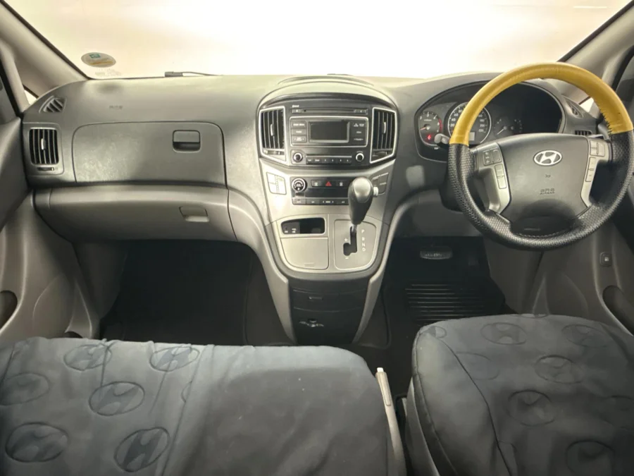 Used 2016 Hyundai H-1 2.5VGTi bus GLS - WeBuyCars Germiston Used 2016 Hyundai H-1 2.5VGTi bus GLS - WeBuyCars Germiston