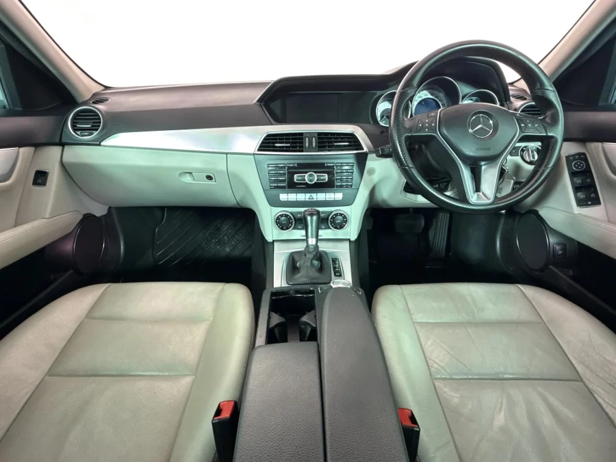 Used 2011 Mercedes-Benz C-Class C180 Avantgarde auto - WeBuycars East London