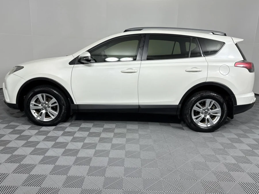 Used 2018 Toyota RAV4 2.0 GX auto - WeBuyCars Montana