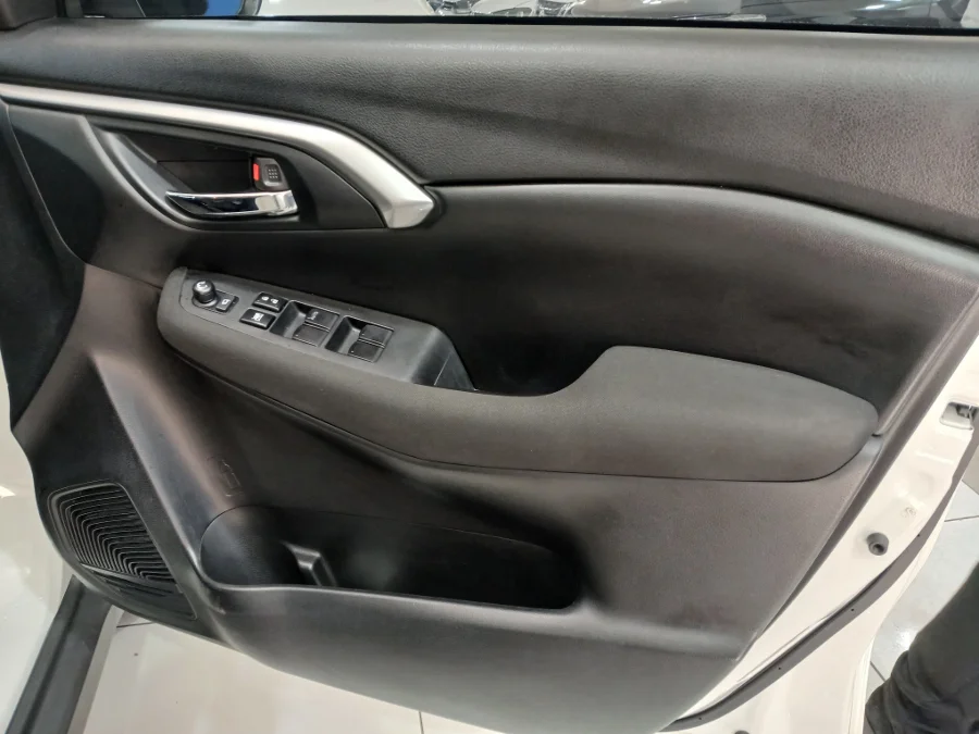 Preloaded Image 10