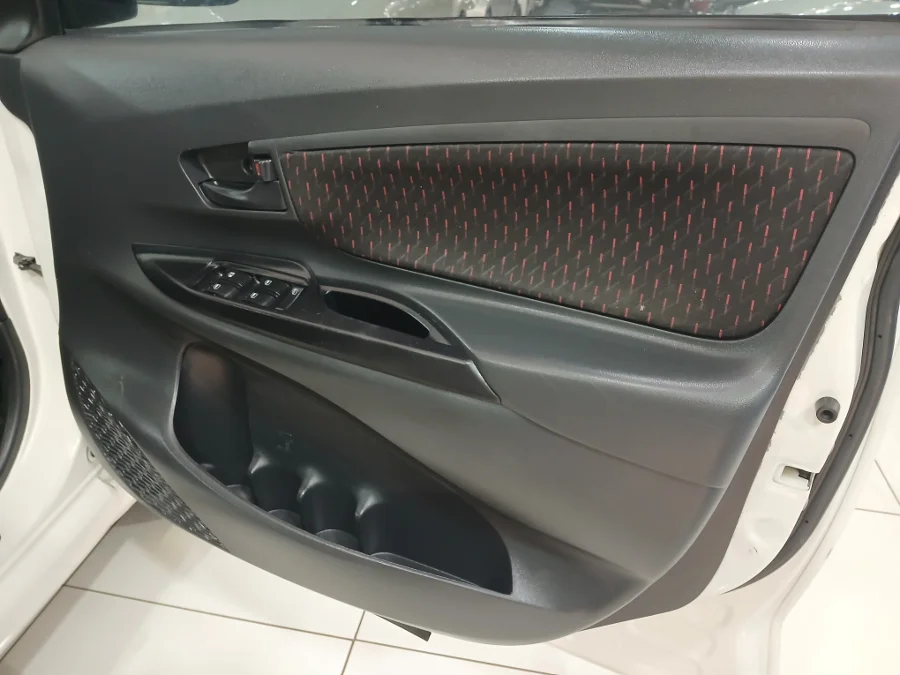 Preloaded Image 8