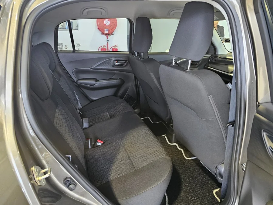 Used 2026 Suzuki Swift 1.2 GLX auto - Suzuki Fourways Used 2026 Suzuki Swift 1.2 GLX auto - Suzuki Fourways