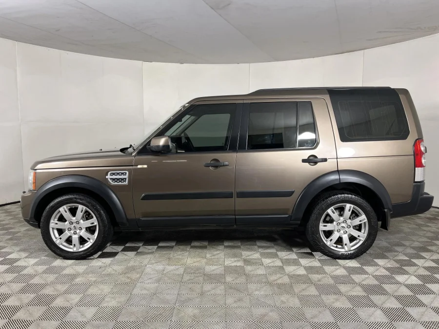 Used 2011 Land Rover Discovery SDV6 S - WeBuyCars The Dome