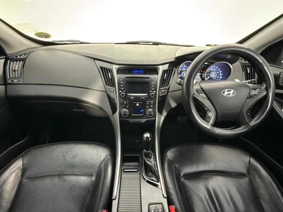 Used 2014 Hyundai Sonata 2.4 Elite - WeBuyCars Germiston Used 2014 Hyundai Sonata 2.4 Elite - WeBuyCars Germiston