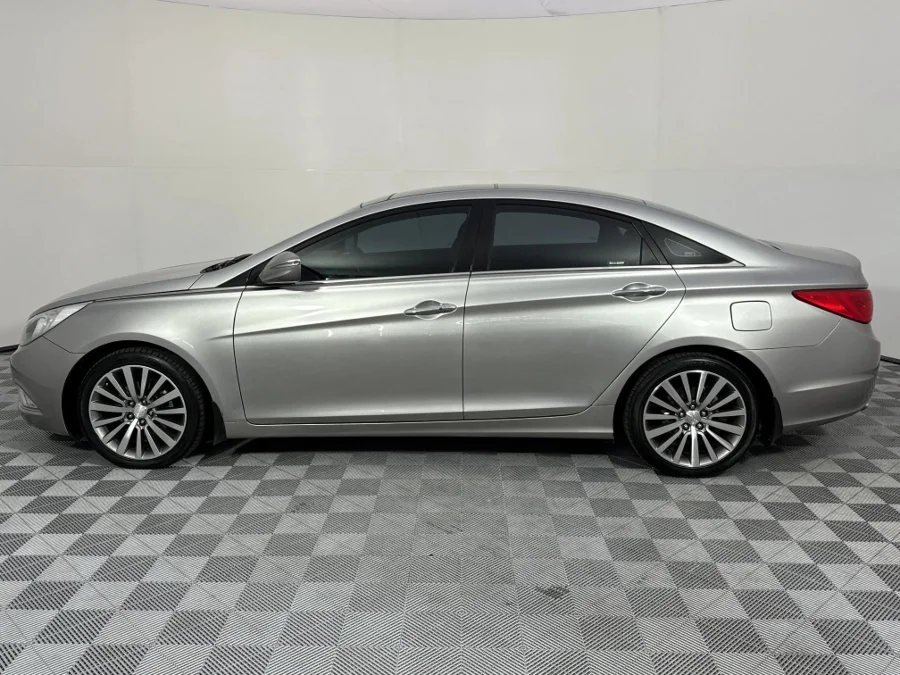 Used 2014 Hyundai Sonata 2.4 Elite - WeBuyCars Germiston Used 2014 Hyundai Sonata 2.4 Elite - WeBuyCars Germiston