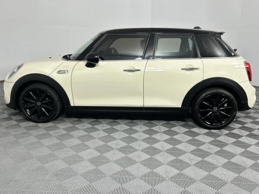 Used 2019 MINI Hatch Cooper S Hatch 5-door Seven 7 auto - WeBuyCars Richmond