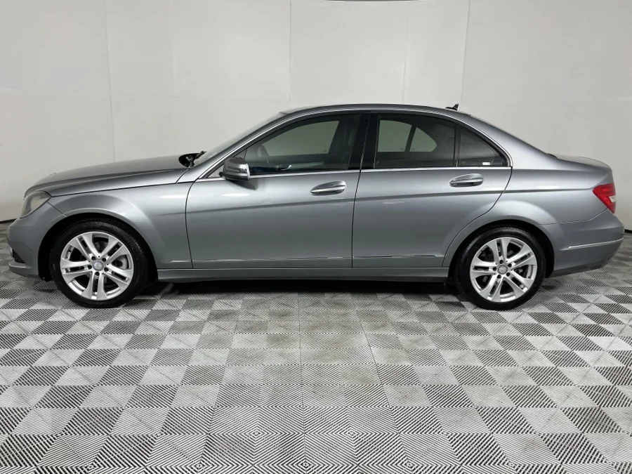 Used 2013 Mercedes-Benz C-Class C200 Avantgarde AMG Sports - WeBuyCars The Dome Used 2013 Mercedes-Benz C-Class C200 Avantgarde AMG Sports - WeBuyCars The Dome