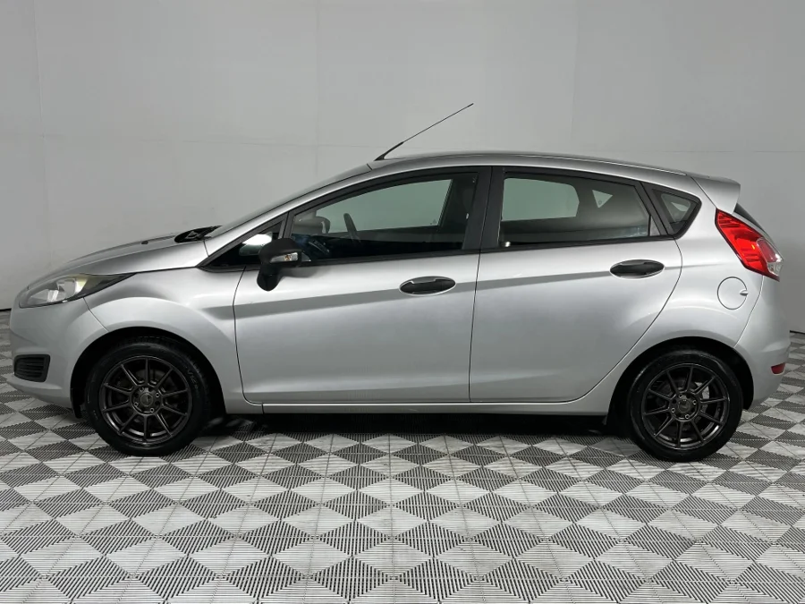 Used 2015 Ford Fiesta 5-door 1.0T Ambiente auto - WeBuyCars Lansdowne Used 2015 Ford Fiesta 5-door 1.0T Ambiente auto - WeBuyCars Lansdowne