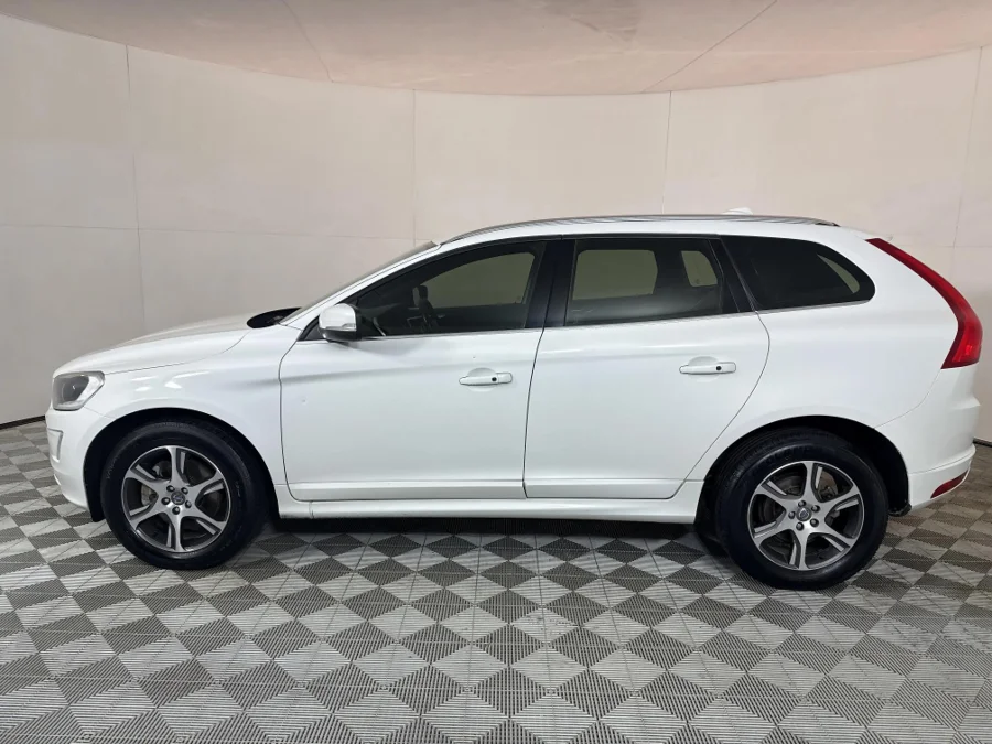 Used 2014 Volvo XC60 D5 AWD Excel - WeBuyCars JHB South Used 2014 Volvo XC60 D5 AWD Excel - WeBuyCars JHB South