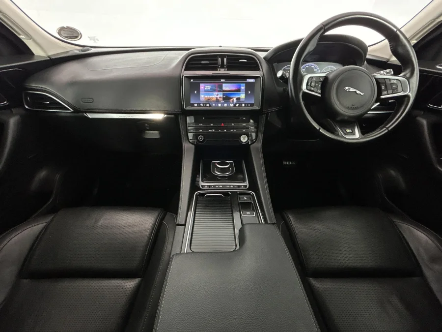 Used 2018 Jaguar F-Pace 20d AWD Chequered Flag - WeBuyCars Lansdowne Used 2018 Jaguar F-Pace 20d AWD Chequered Flag - WeBuyCars Lansdowne