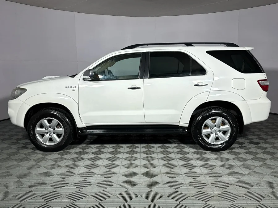Used 2011 Toyota Fortuner 3.0D-4D - WeBuyCars Rustenburg Used 2011 Toyota Fortuner 3.0D-4D - WeBuyCars Rustenburg