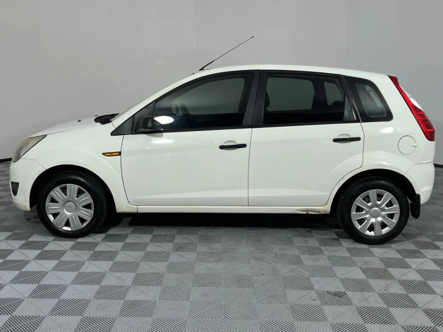 Used 2011 Ford Figo 1.4 Ambiente - WeBuyCars Germiston Used 2011 Ford Figo 1.4 Ambiente - WeBuyCars Germiston