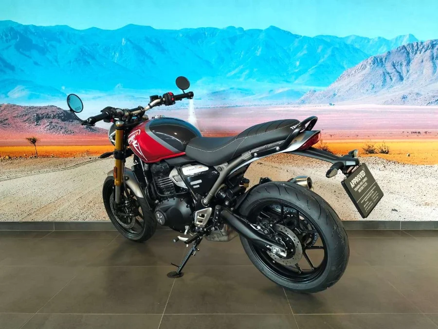 Triumph Speed 400 - Triumph Centurion