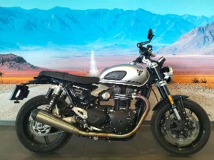 Triumph Speed Twin 1200