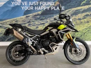 Triumph Tiger 900 Rally Pro Triumph Tiger 900 Rally Pro