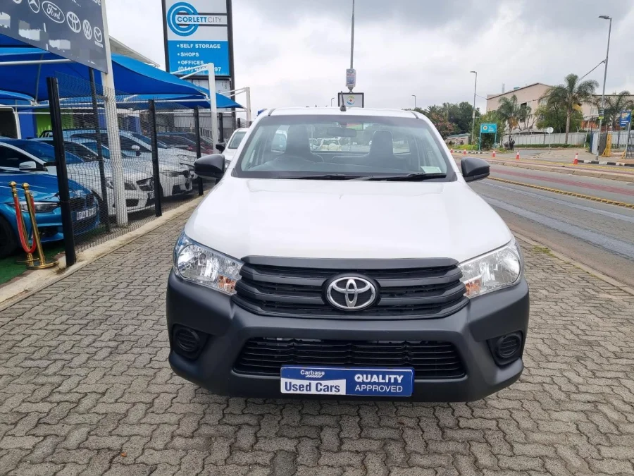 Used 2024 Toyota Hilux 2.4GD-6 single cab Raider manual - Carbase Auto