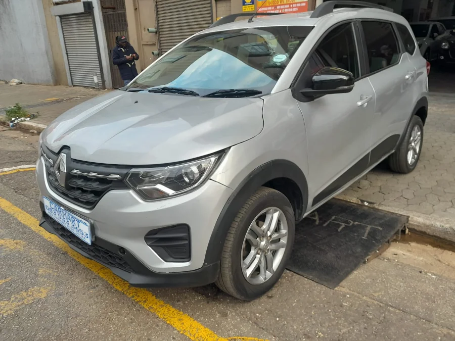 Used 2023 Renault Triber 1.0 Zen auto - Carmart Auto Dealer Used 2023 Renault Triber 1.0 Zen auto - Carmart Auto Dealer