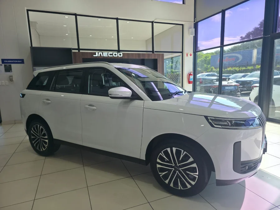 New 2026 Jaecoo J5 1.5T Glacier - Omoda Jaecoo Amanzimtoti New New 2026 Jaecoo J5 1.5T Glacier - Omoda Jaecoo Amanzimtoti New