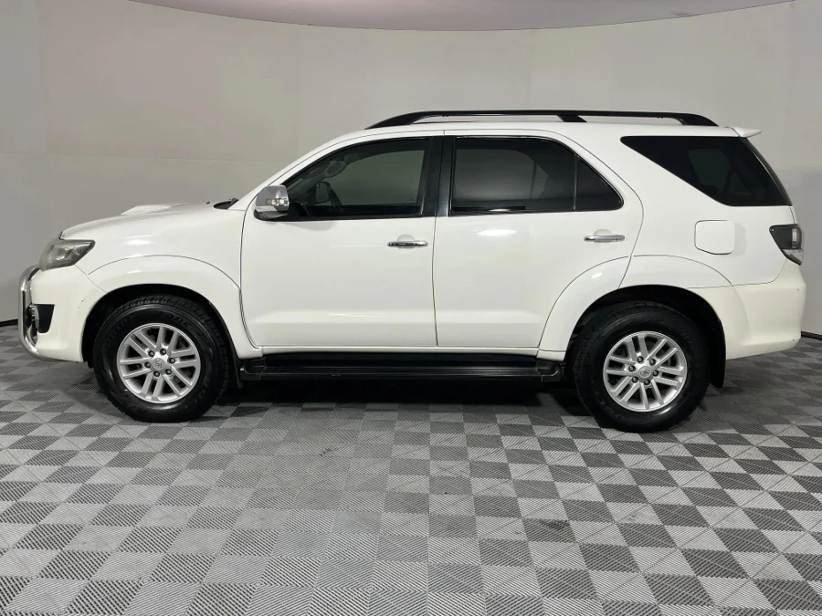 Used 2016 Toyota Fortuner 3.0D-4D 4x4 Limited - WeBuyCars Germiston