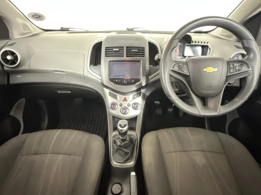 Used 2015 Chevrolet Sonic hatch 1.6 LS Black&White Edition - WeBuyCars The Dome Used 2015 Chevrolet Sonic hatch 1.6 LS Black&White Edition - WeBuyCars The Dome