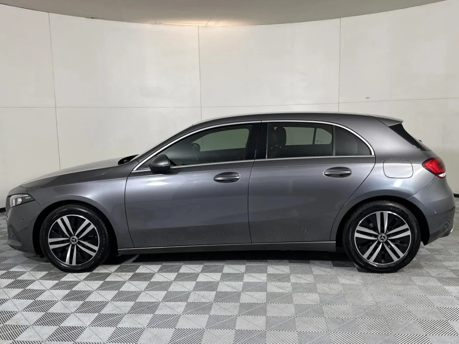 Used 2019 Mercedes-Benz A-Class A200 hatch AMG Line - WeBuyCars Midstream Used 2019 Mercedes-Benz A-Class A200 hatch AMG Line - WeBuyCars Midstream