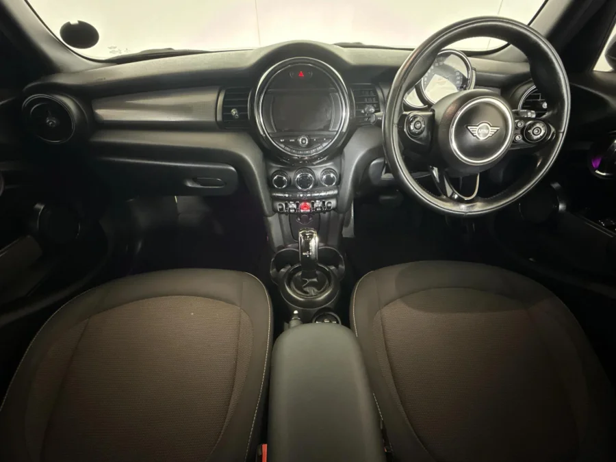 Used 2020 MINI Hatch Cooper Hatch 5-door - WeBuyCars Germiston Used 2020 MINI Hatch Cooper Hatch 5-door - WeBuyCars Germiston