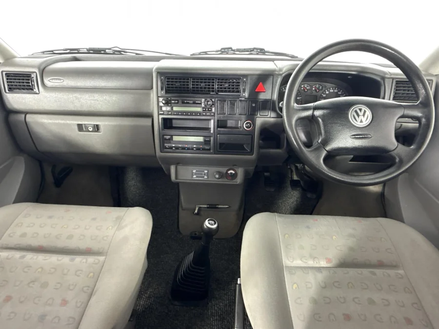 Used 2004 Volkswagen Caravelle Microbus Syncro T4 2.5 TDi Syncro Trendline - WeBuyCars Vereeniging