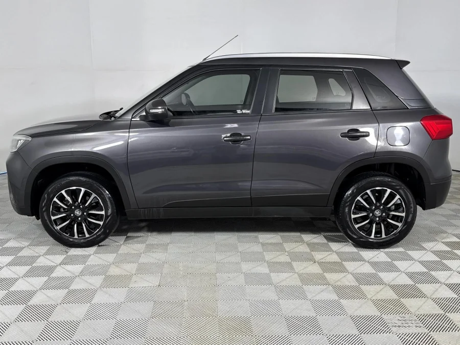 Used 2022 Toyota Urban Cruiser 1.5 XR auto - WeBuyCars Silverlakes Used 2022 Toyota Urban Cruiser 1.5 XR auto - WeBuyCars Silverlakes