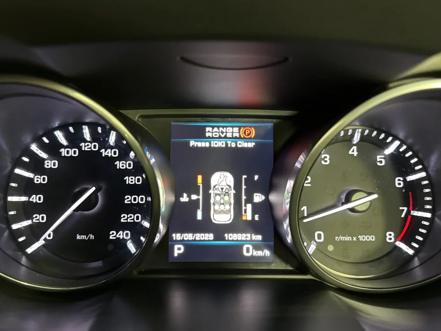 Used 2011 Land Rover Range Rover Evoque coupe Si4 Dynamic - WeBuyCars Midstream