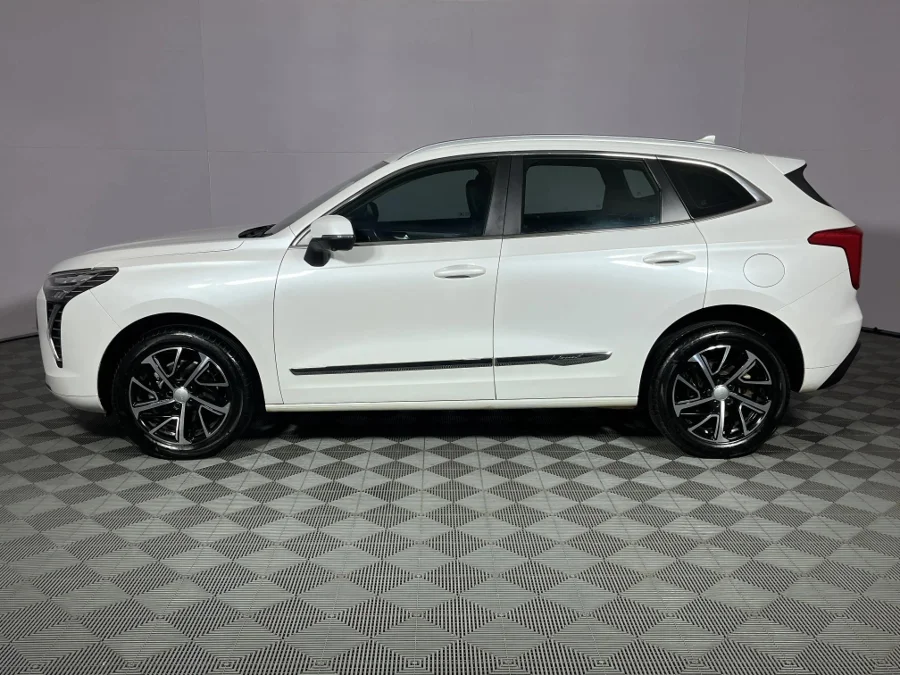 Used 2022 Haval Jolion 1.5T Super Luxury - WeBuyCars Rustenburg