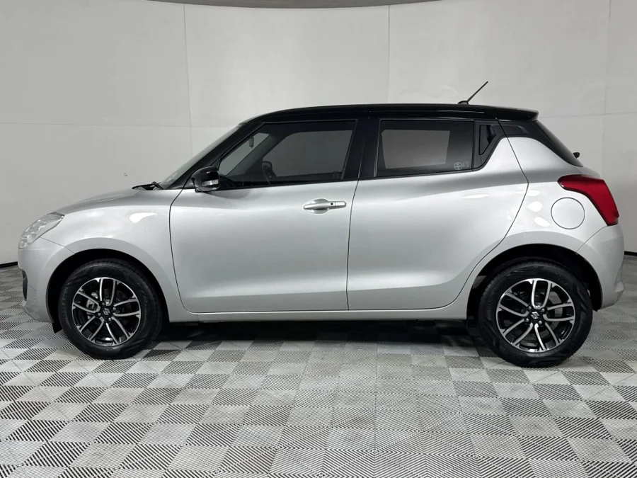 Used 2024 Suzuki Swift 1.2 GLX manual - WeBuyCars Riverhorse Used 2024 Suzuki Swift 1.2 GLX manual - WeBuyCars Riverhorse