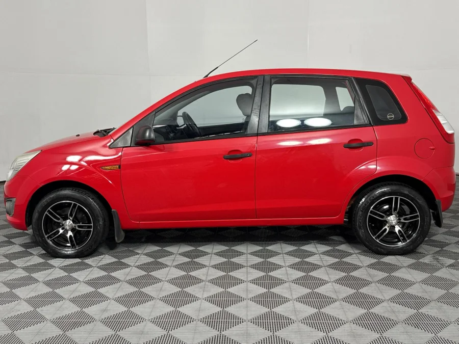 Used 2013 Ford Figo 1.4 Ambiente - WeBuyCars Richmond Used 2013 Ford Figo 1.4 Ambiente - WeBuyCars Richmond