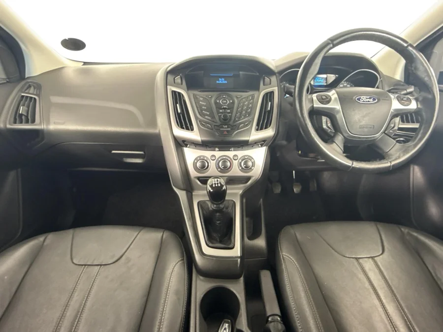 Used 2013 Ford Focus sedan 2.0 Trend - WeBuyCars Lansdowne Used 2013 Ford Focus sedan 2.0 Trend - WeBuyCars Lansdowne