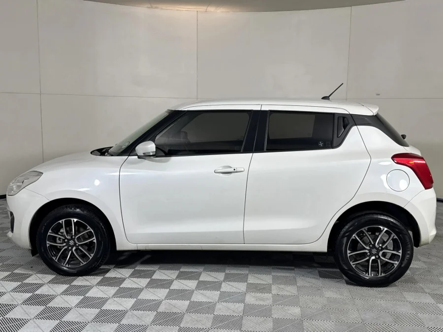 Used 2021 Suzuki Swift 1.2 GLX auto - WeBuyCars Midstream