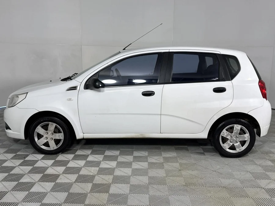 Used 2011 Chevrolet Aveo hatch 1.6 L - WeBuyCars Silverlakes