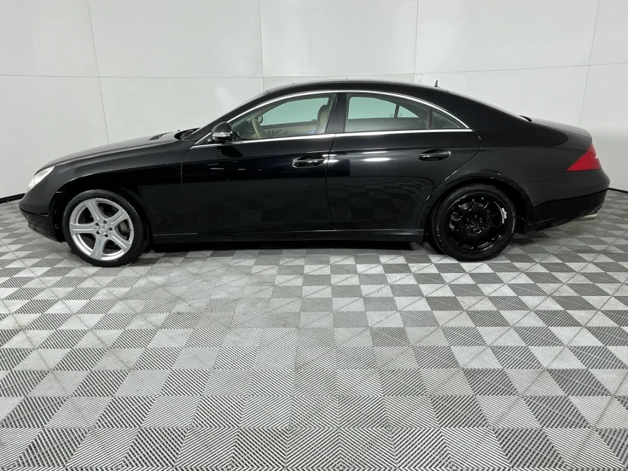 Used 2005 Mercedes-Benz CLS CLS500 - WeBuyCars Gqeberha Used 2005 Mercedes-Benz CLS CLS500 - WeBuyCars Gqeberha