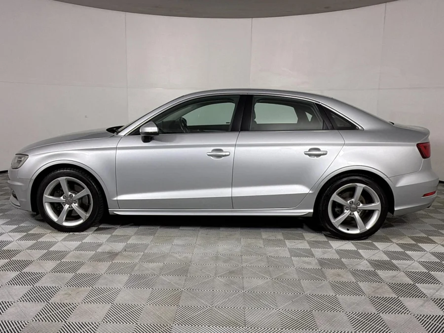 Used 2014 Audi A3 sedan 1.8TFSI SE auto - WeBuyCars Riverhorse Used 2014 Audi A3 sedan 1.8TFSI SE auto - WeBuyCars Riverhorse