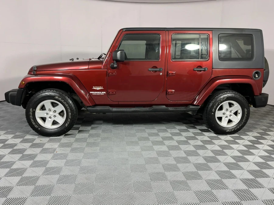 Used 2010 Jeep Wrangler Unlimited 3.8L Sahara - WeBuyCars Lansdowne Used 2010 Jeep Wrangler Unlimited 3.8L Sahara - WeBuyCars Lansdowne